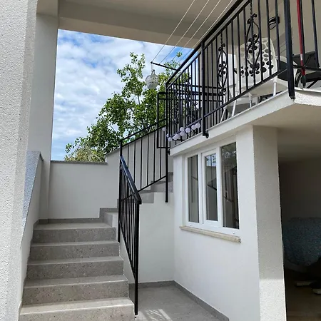 Neti Apartment *