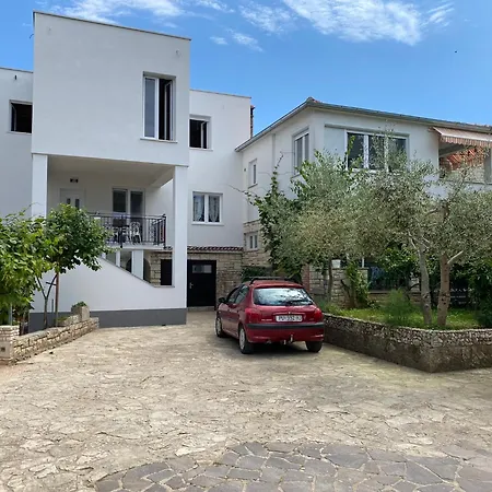 Neti Apartment *